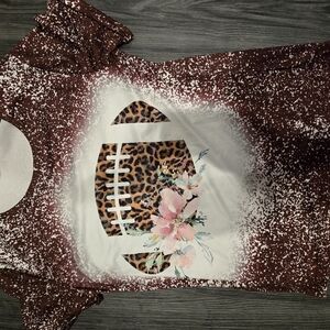 Maroon, Brown and White Short Sleeve Tee